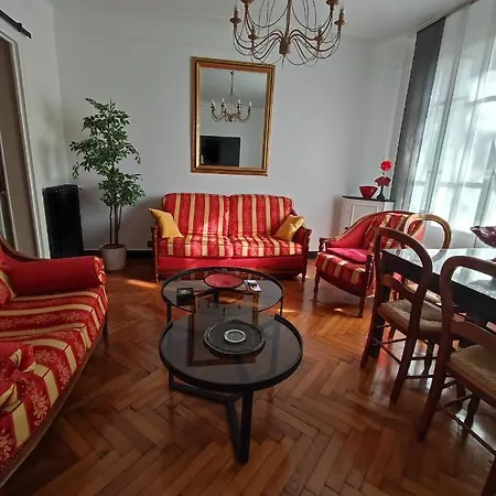 Grand Mons Proche Paris Apartment